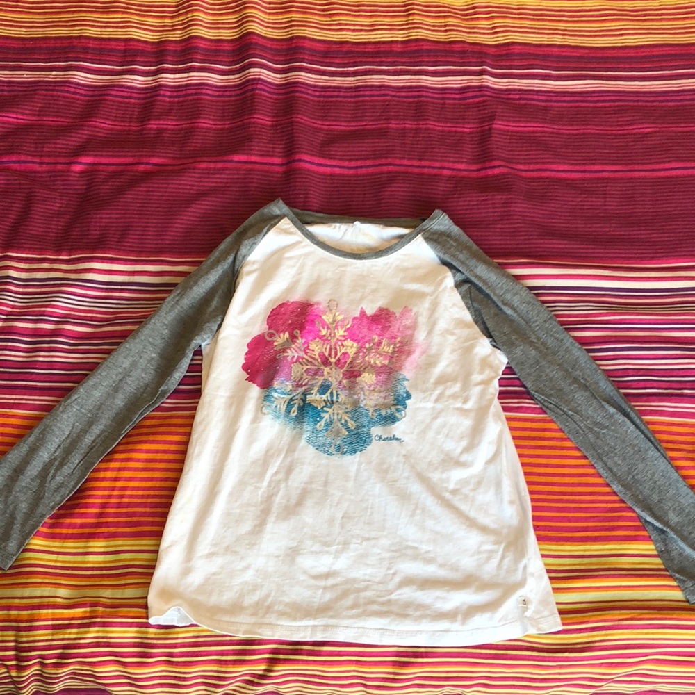 Pretty tee long sleeves with a flake drawing SIZE XL10$